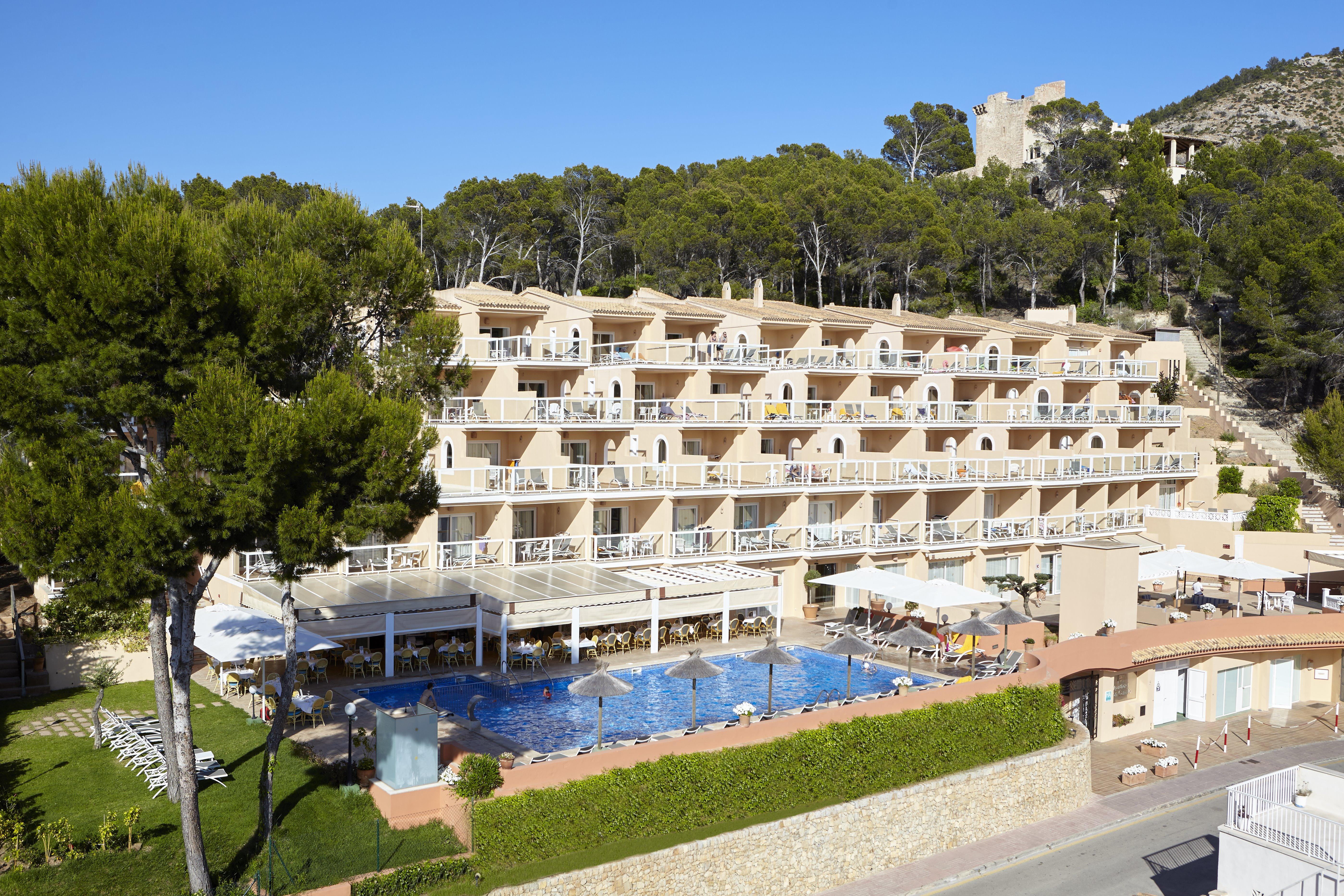 Apart-hotel Universal Don Camilo 4*