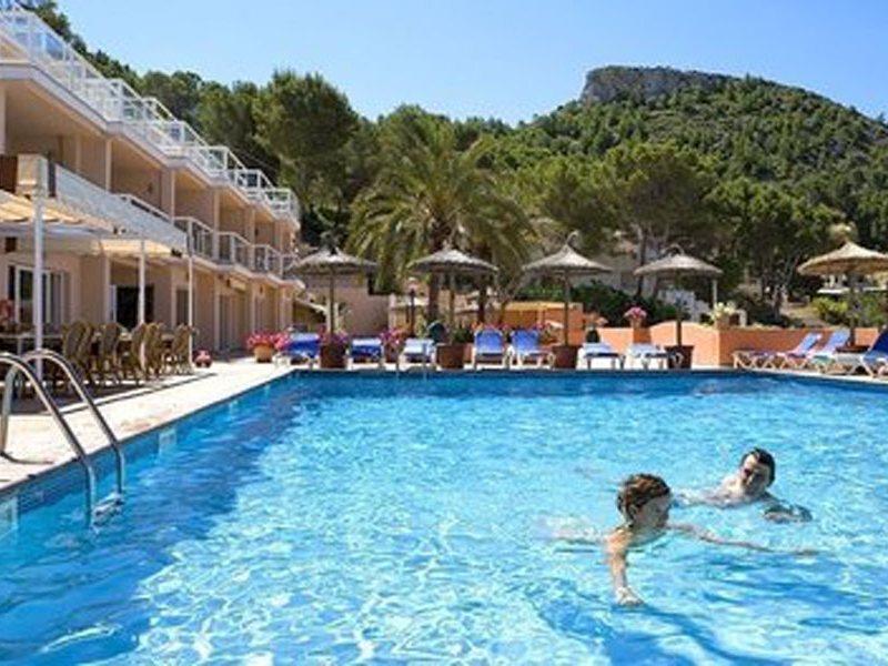 Universal Don Camilo Apart-hotel Sant Elm